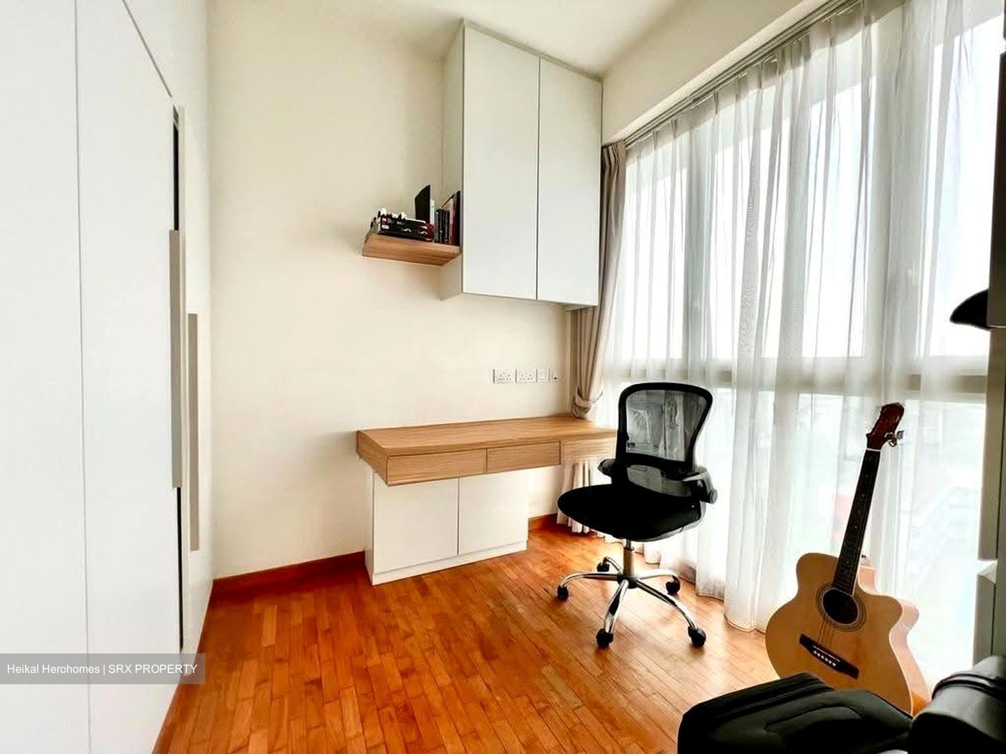 1 Canberra (D27), Condominium #631585391